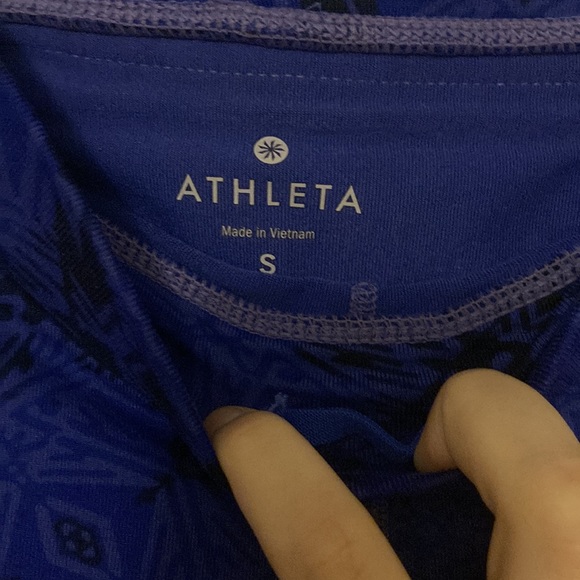 athleta crops - Picture 8 of 12